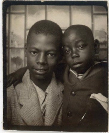 Item #1005 AFRICAN AMERICAN PHOTOBOOTH & ARCADE PHOTO COLLECTION