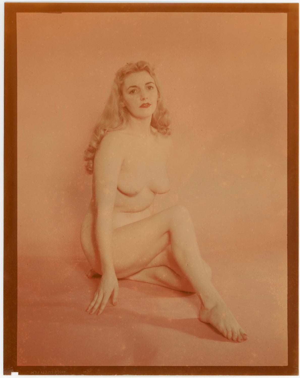 1940s LARGE EARLY COLOR NUDE PHOTOS of a VERONICA LAKE TYPE of MODEL on  House of Mirth Photos