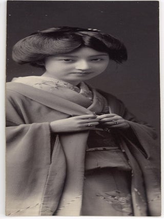 JAPANESE WOMEN PERFORMERS GEISHA VINTAGE PHOTOS UNUSUAL SIZE