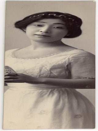 JAPANESE WOMEN PERFORMERS GEISHA VINTAGE PHOTOS UNUSUAL SIZE