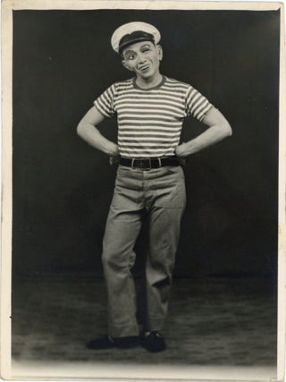 THEATRICAL MASK MAKER SET DESIGNER - BOSTON - PHOTOS, DRAWINGS, SKETCHES - 1930s-1940s
