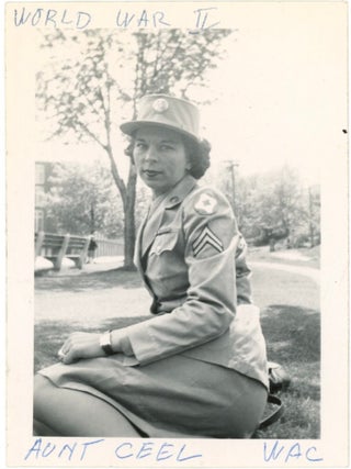WOMEN in MILITARY UNIFORMS WWI & WWII 1910s-1980s PHOTO ARCHIVE