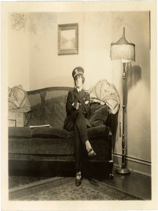 WOMEN in MILITARY UNIFORMS WWI & WWII 1910s-1980s PHOTO ARCHIVE