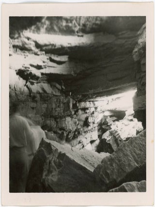 CAVING - MAMMOTH CAVE, KY - SNAPSHOT PHOTO LOT c. 1950s