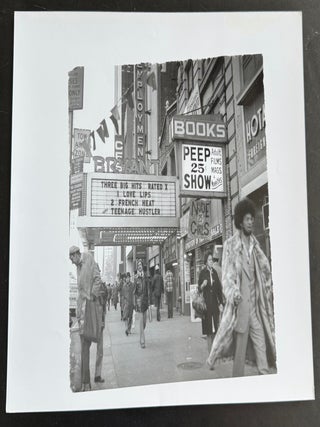 Item #1496 NEW YORK CITY STREET PHOTOGRAPHY ARCHIVE BY WILLIAM “BILL” ANGOTTI, 1976–77