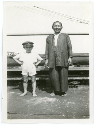 US SERVICE MAN IN CHINA - PHOTO COLLECTION
