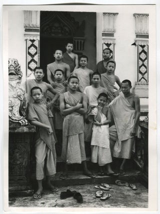 US AIRFORCE IN THAILAND DURING VIETNAM WAR - PHOTOS SENT HOME
