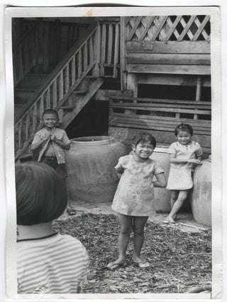 US AIRFORCE IN THAILAND DURING VIETNAM WAR - PHOTOS SENT HOME