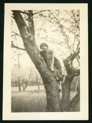 WELLESLEY COLLEGE 1920s WOMEN PHOTO ALBUM