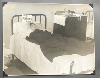 1930's UNIVERSITY OF CINCINNATI CHILDREN'S HOSPITAL MATERNITY WARD PHOTO ALBUM
