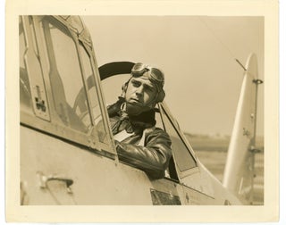 COLLECTION OF PHOTOS AND FLIGHT CAP FROM MAN IN THE USMC WWII