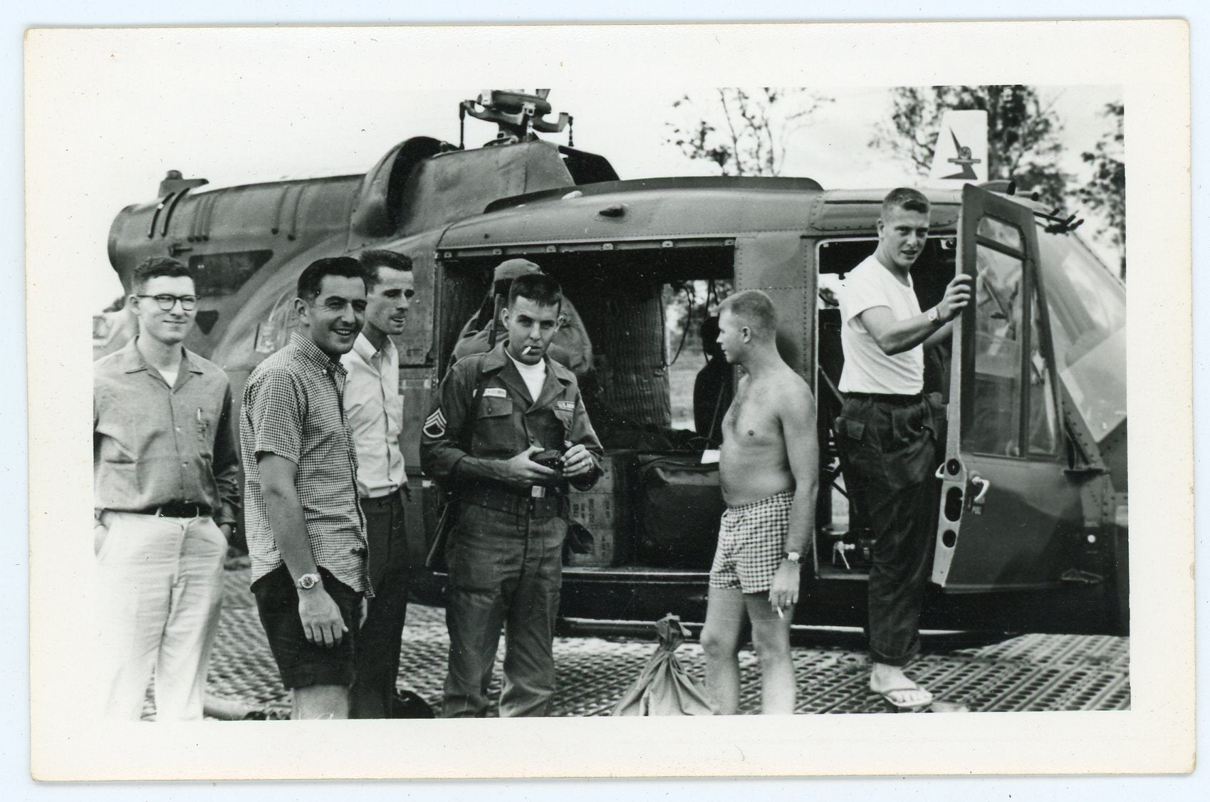 1964-1965 VIETNAM WAR PHOTO COLLECTION