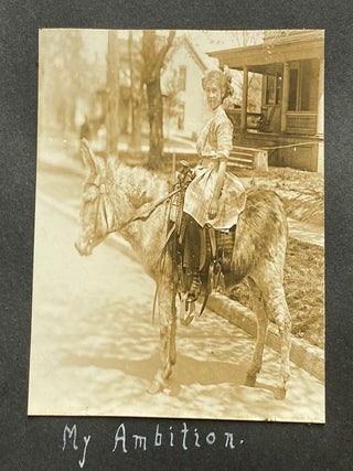 DES MOINE IOWA WOMAN at HIGH SCHOOL & COLLEGE 1915-1923 PHOTO ALBUM