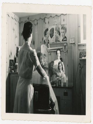 HAIR SALON BEAUTY PARLOR 1940s SNAPSHOT PHOTO LOT