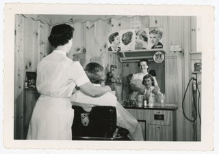 HAIR SALON BEAUTY PARLOR 1940s SNAPSHOT PHOTO LOT