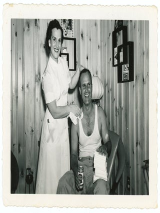 HAIR SALON BEAUTY PARLOR 1940s SNAPSHOT PHOTO LOT