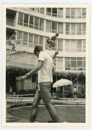BOYS HIGH DIVE INTO POOL VINTAGE SNAPSHOT PHOTO LOT