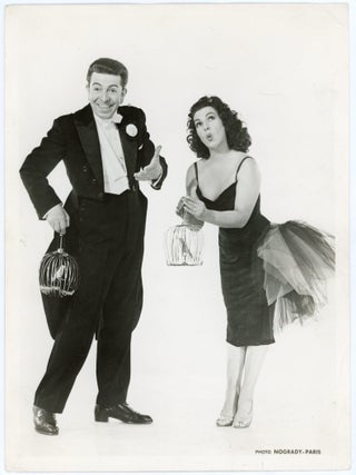 MAGIC ACTS - MAGICIANS - 14 VINTAGE PHOTOS, MANY SIGNED