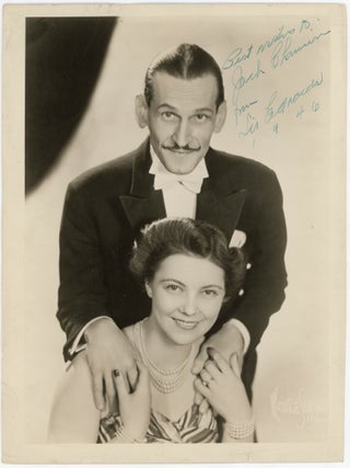 MAGIC ACTS - MAGICIANS - 14 VINTAGE PHOTOS, MANY SIGNED